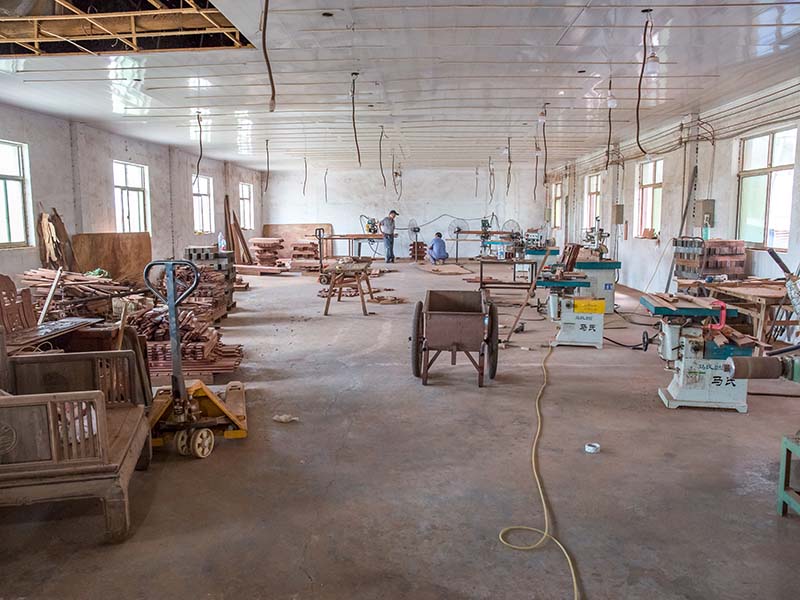 银川楼梯地板柜门的油漆修复-14